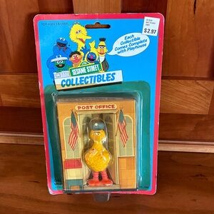 Sesame Street Big Bird Collectible Figure in Yellow with Orange Feet